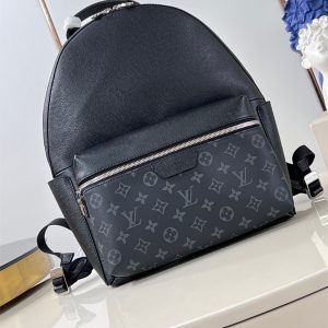 LV M31033 Discovery Backpack